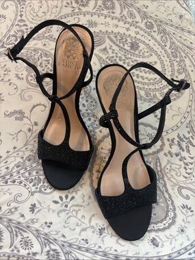 Vince Camuto Black Rhinestone T-Strap 4” Heel size 8.5